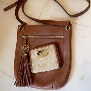 Michael Kors Brown Crossbody Purse & Wallet!